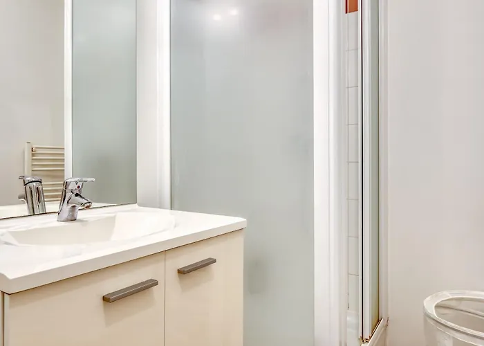 L'heure Normande Balcon Center Station